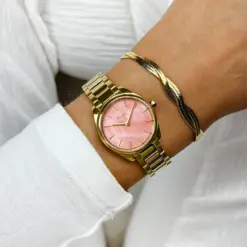 Ρολόι Cluse Féroce Mini Steel Apricot Pearl Gold Colour CW11709 7 CW11709 wristshot1400x1400 Ρολόι Cluse Féroce Mini Steel Apricot Pearl Gold Colour CW11709 watchbox.gr
